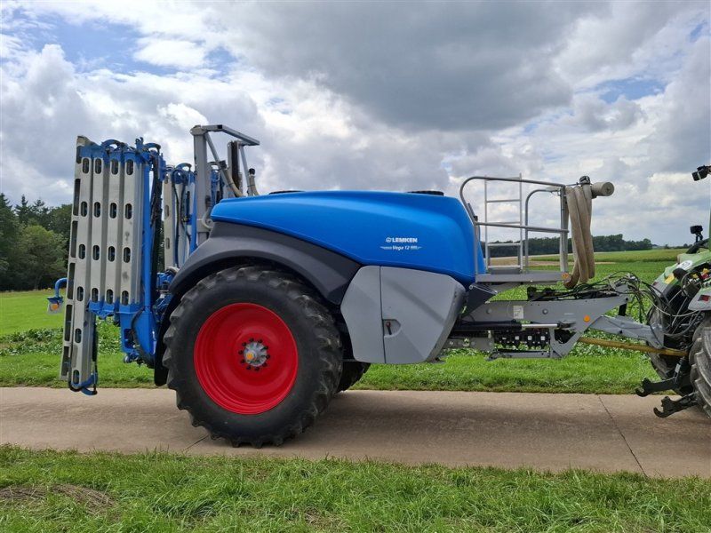 Lemken Vega 12