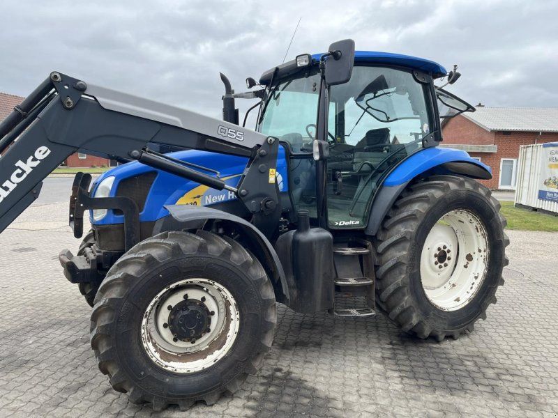 New Holland T6030