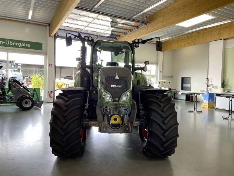 Fendt 724 VARIO S4 PROFI PLUS