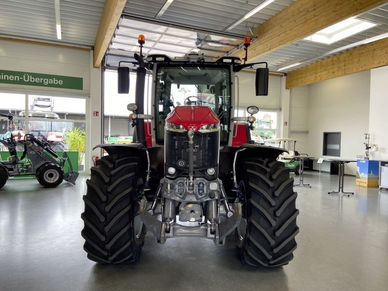Massey Ferguson 8S.225 DYNA E-POWER