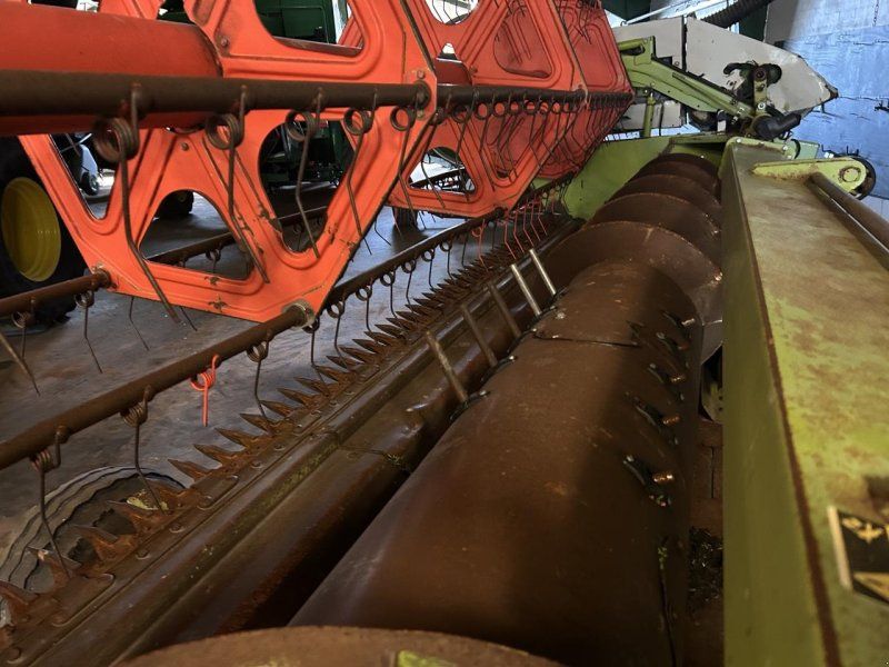 Claas LION 420