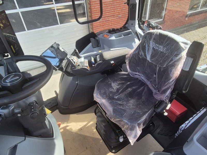Valtra N175D 2B1