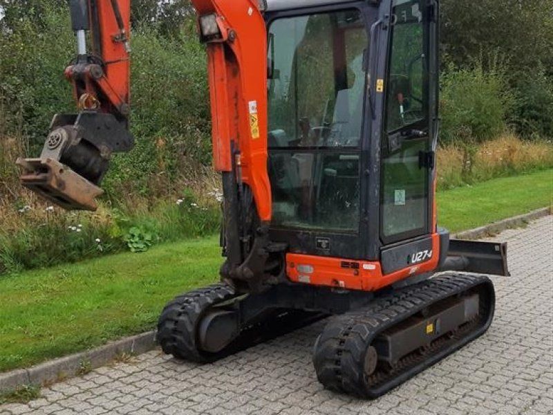 Kubota U 27-4