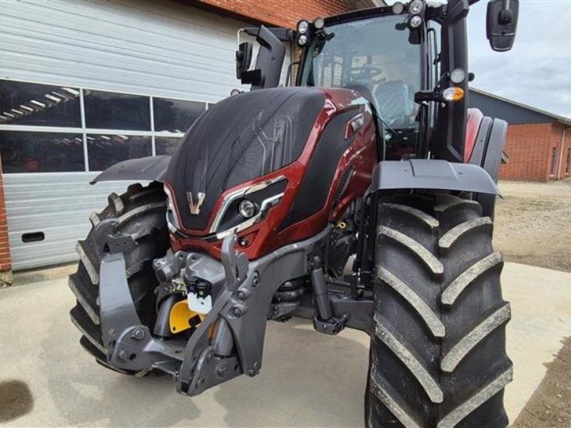 Valtra T235D 2A1