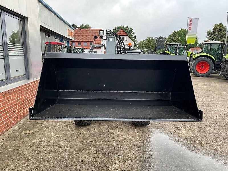 Düvelsdorf ERDSCHAUFEL 1800 EURO Aufnahme