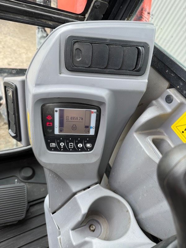 Kubota KX 080-4