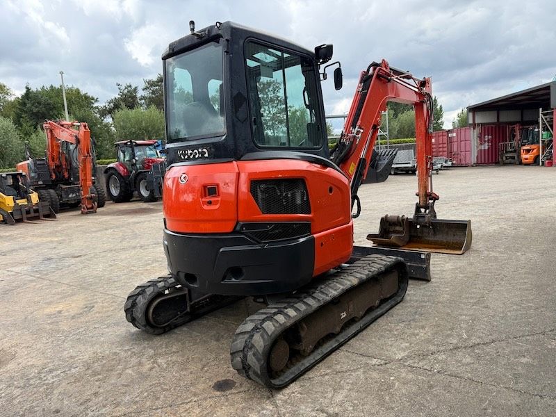 Kubota U 36-4