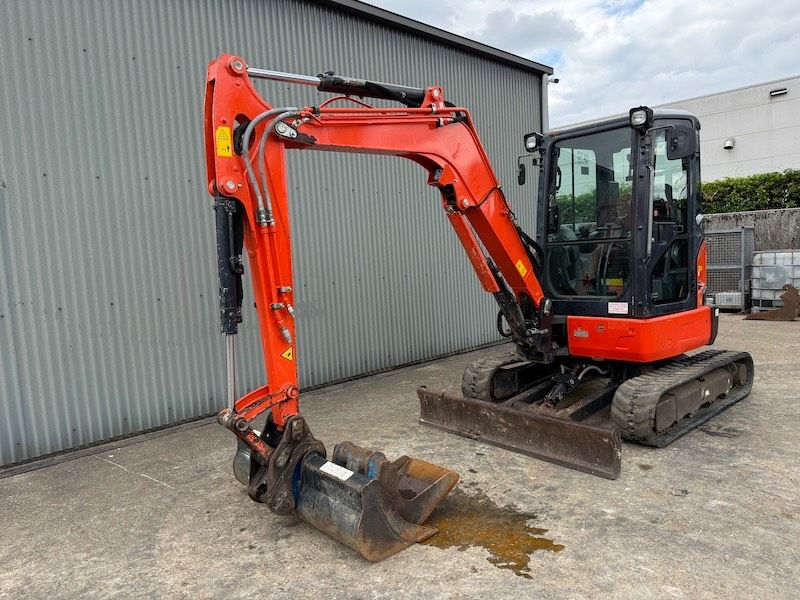Kubota U 36-4