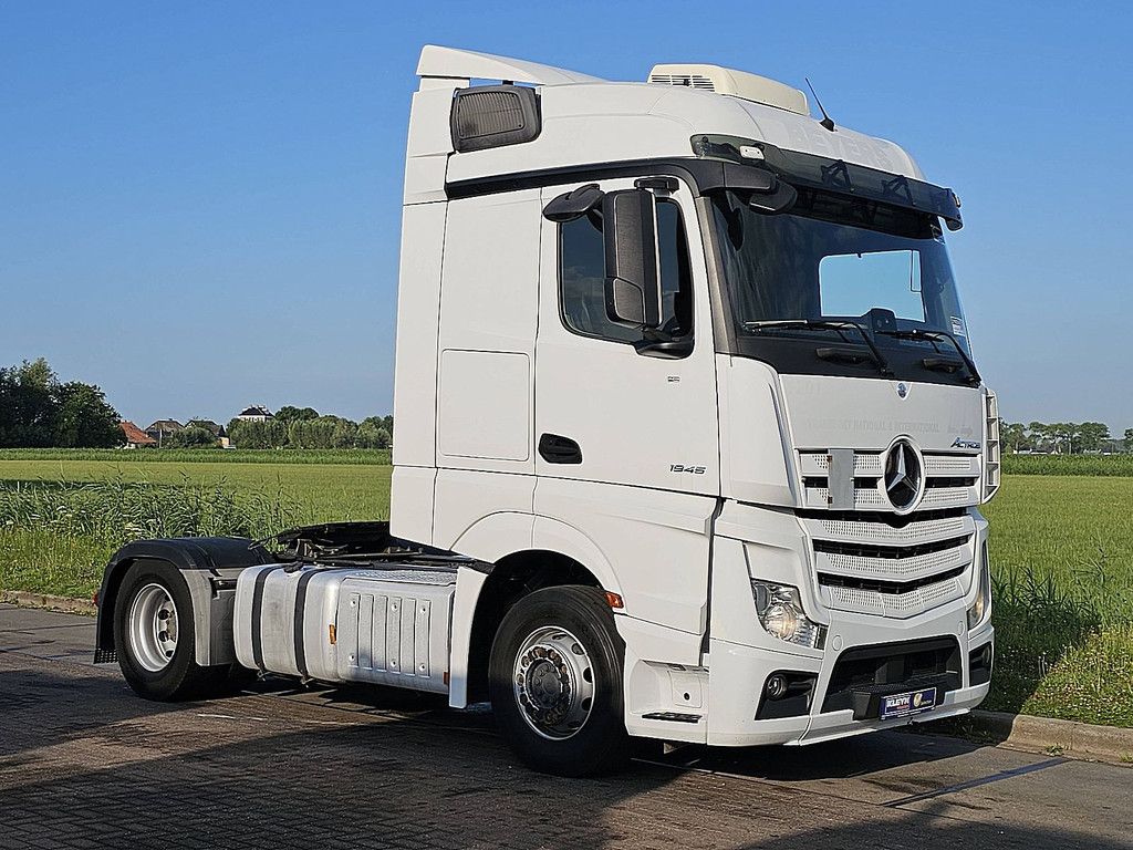 MERCEDES-BENZ ACTROS 1845 LS