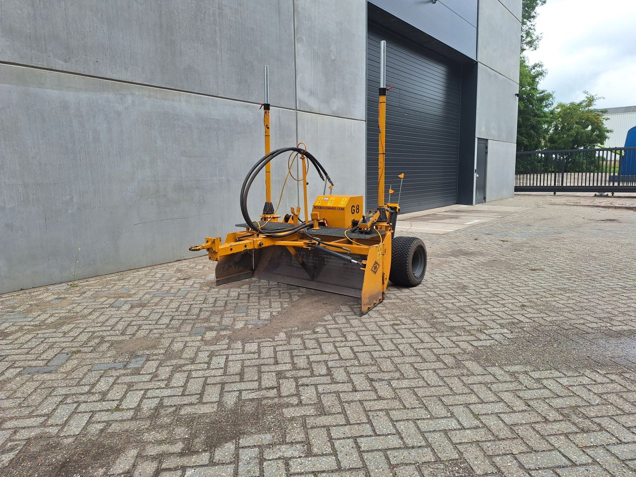 Bos KB 1800 met Kieboom Machine Control