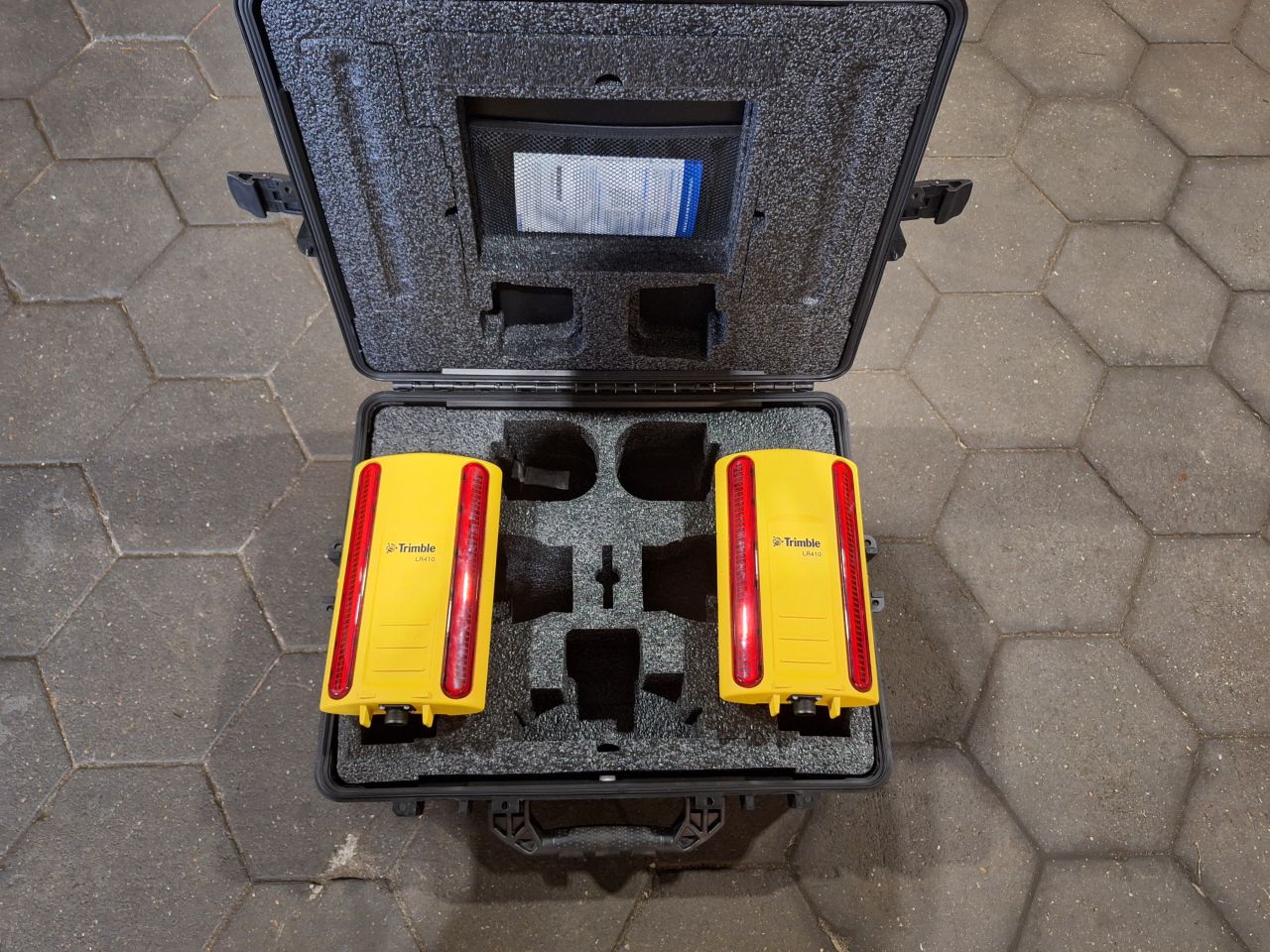 HARCON KB 2500 M 100 met DTECH D4000 Machine Control Kilverbak