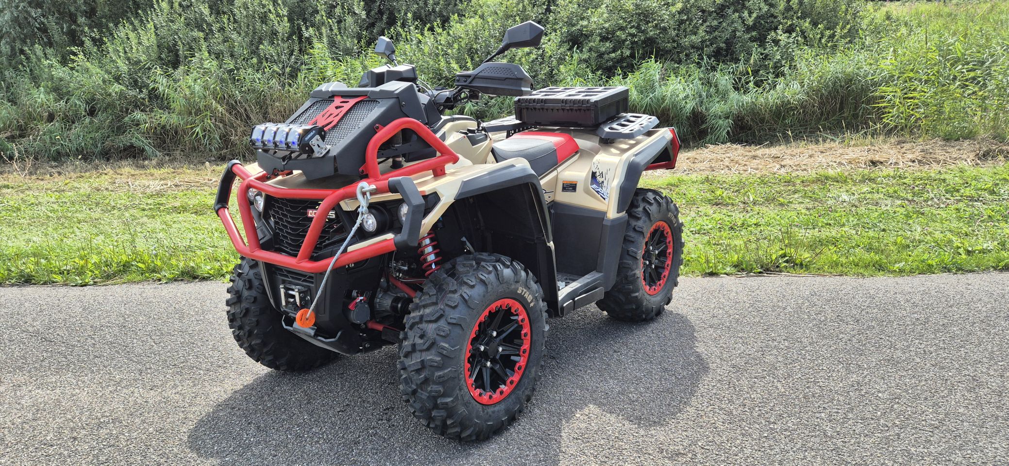 Odes mudcross 1000 Monster quad weinig gebruikt 2025 demo