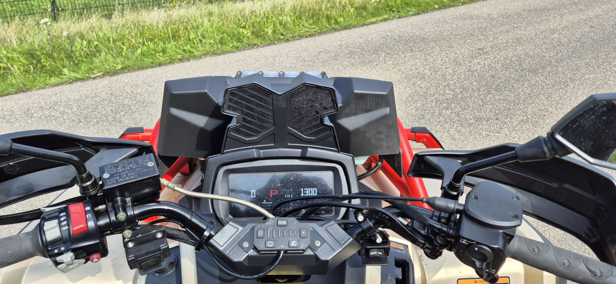 Odes mudcross 1000 Monster quad weinig gebruikt 2025 demo