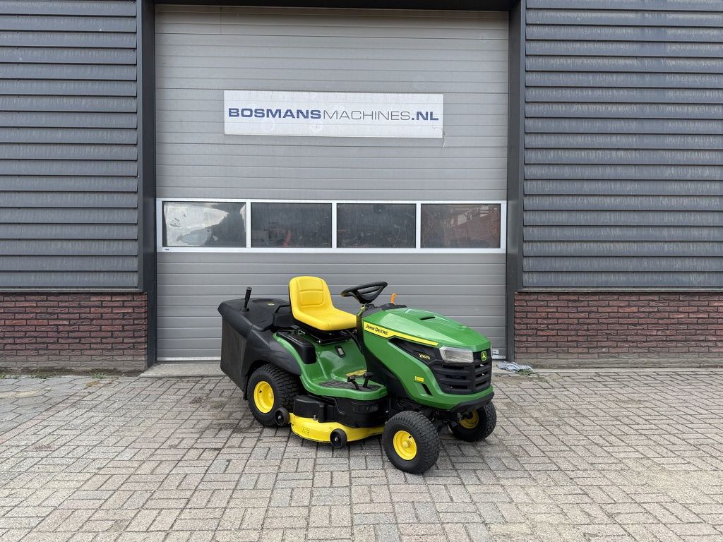 John Deere X167 R zitmaaier met opvang