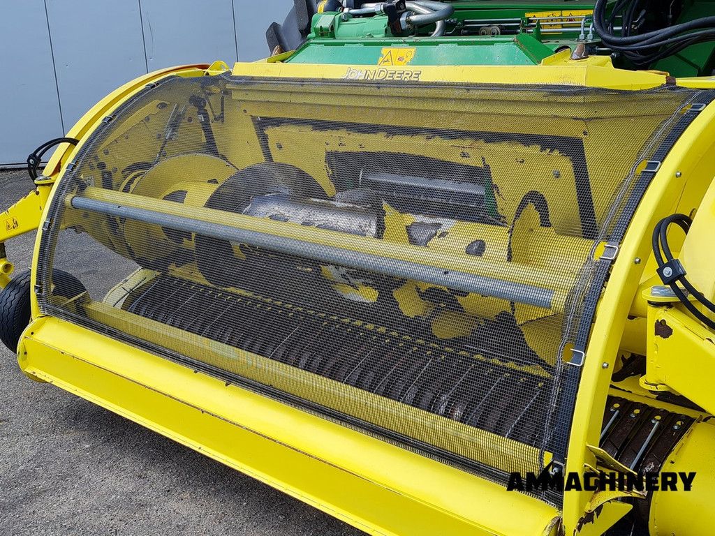 John Deere 639