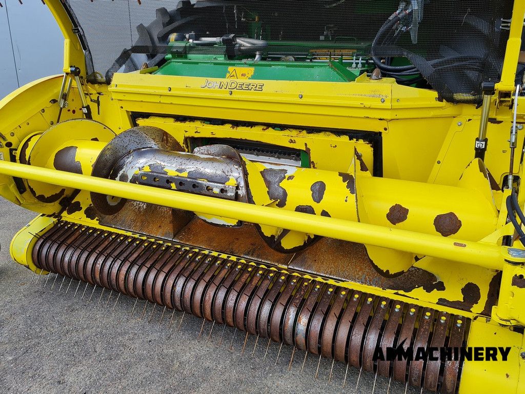 John Deere 639