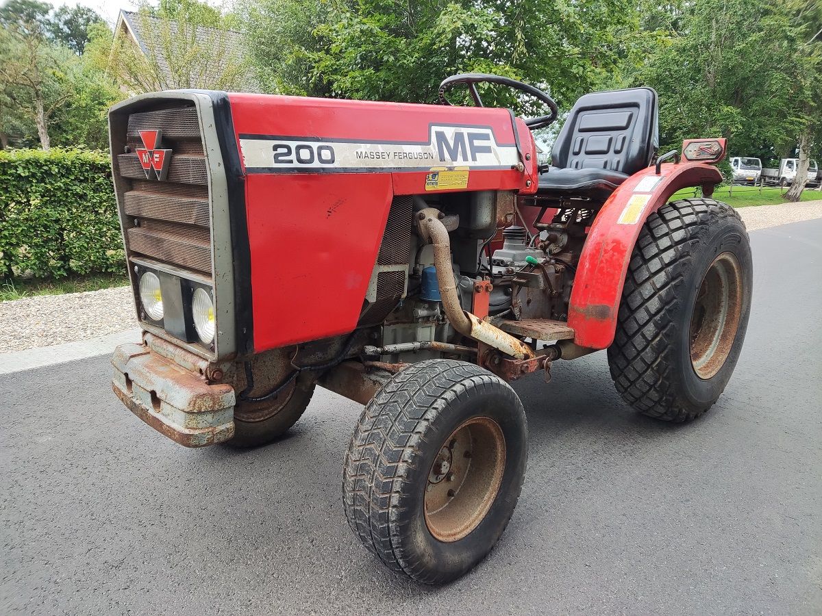Massey Ferguson minitractor (type 200, diesel, 20 pk, UNIEK)