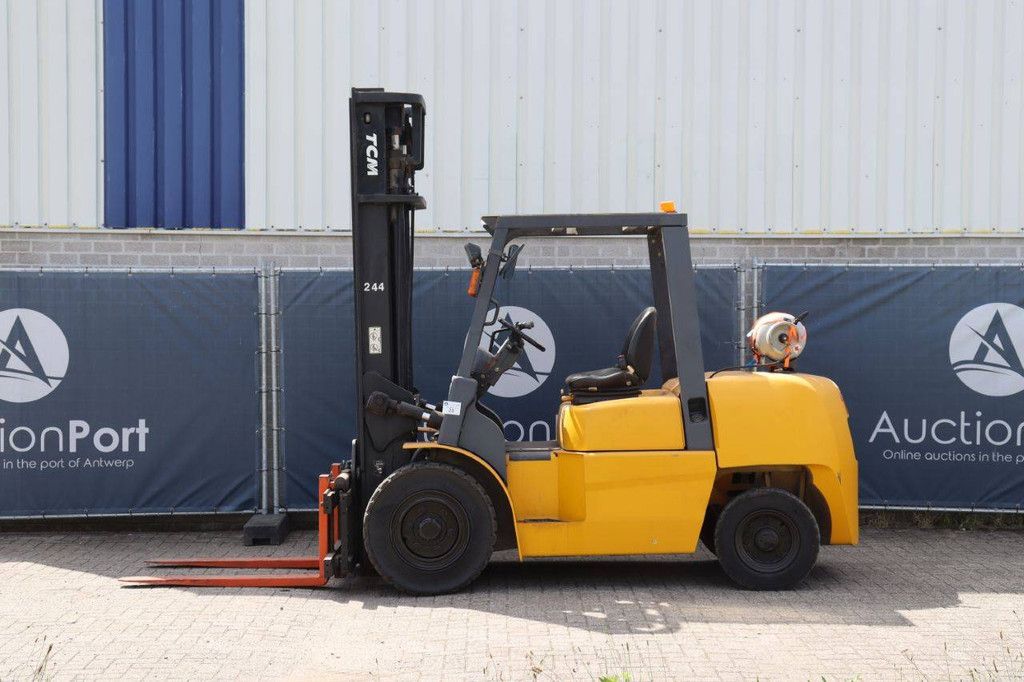 Gabelstapler TCM 244 Treibgas 5000kg 4,2m 2004