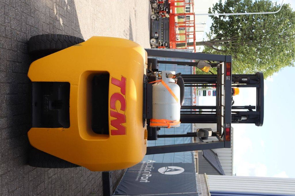 Gabelstapler TCM 244 Treibgas 5000kg 4,2m 2004