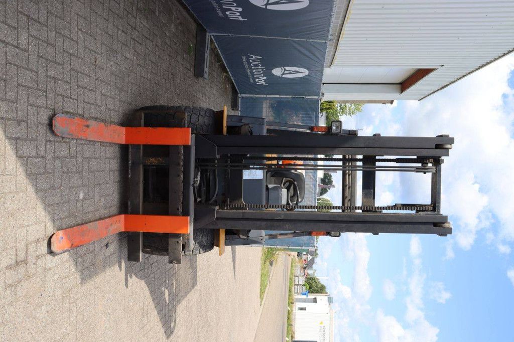 Gabelstapler TCM 244 Treibgas 5000kg 4,2m 2004