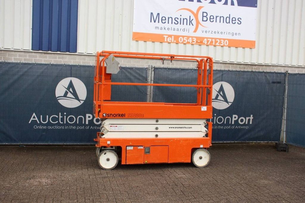 Schaarlift Snorkel S3220E Elektrisch 8.1m 2018