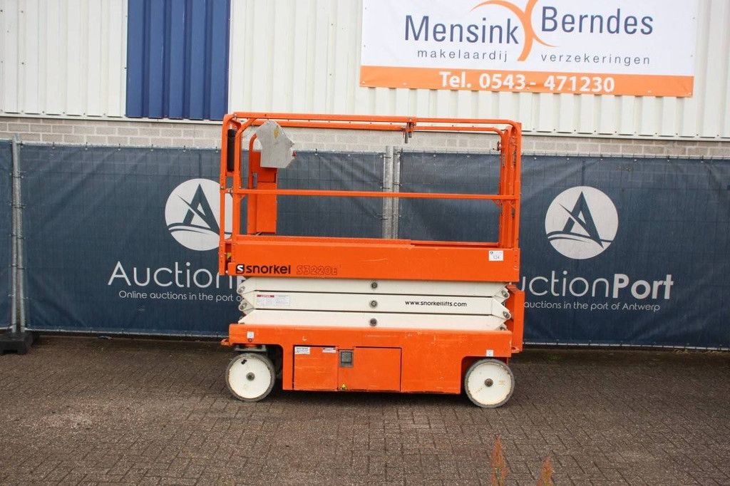 Schaarlift Snorkel S3220E Elektrisch 8.1m 2018