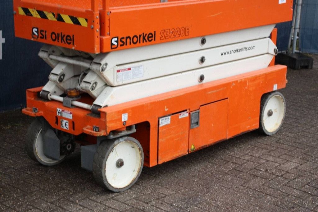Schaarlift Snorkel S3220E Elektrisch 8.1m 2018