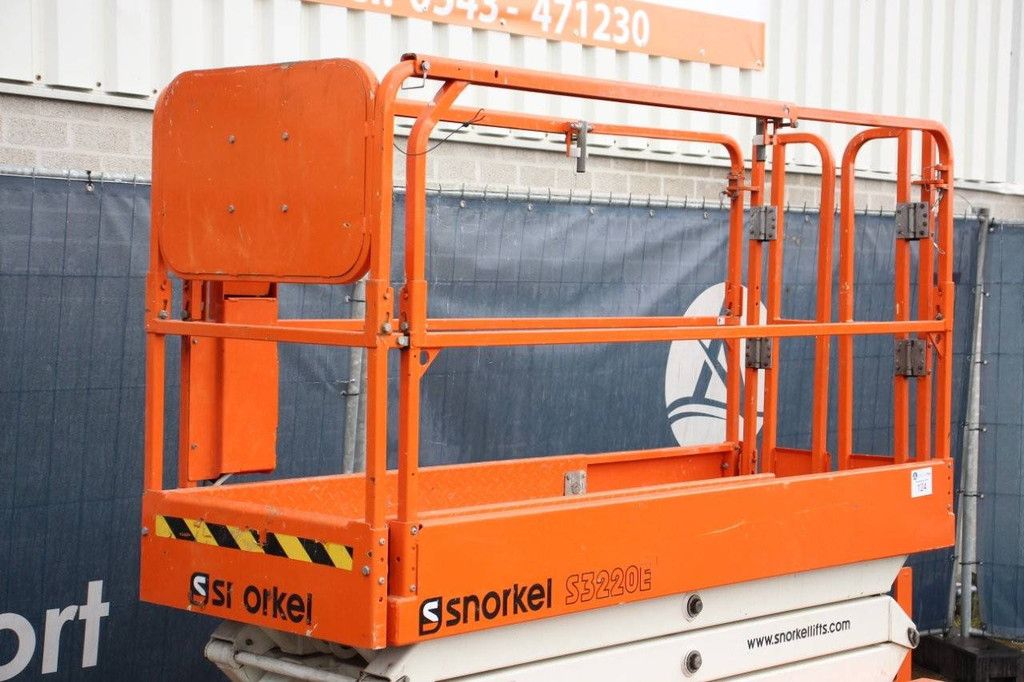 Schaarlift Snorkel S3220E Elektrisch 8.1m 2018