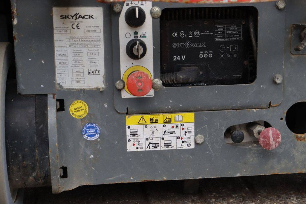 Schaarlift Skyjack SJIII-3219 Elektrisch 7.79m 2015