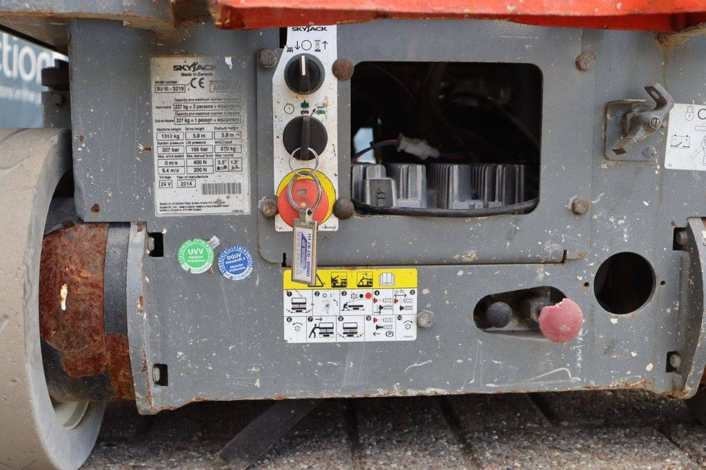 Schaarlift Skyjack SJ III-3219 Elektrisch 7.79m 2014