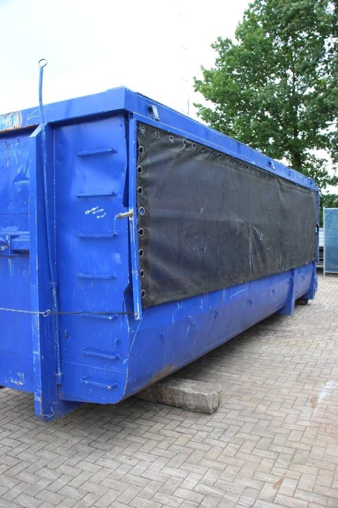 Container
