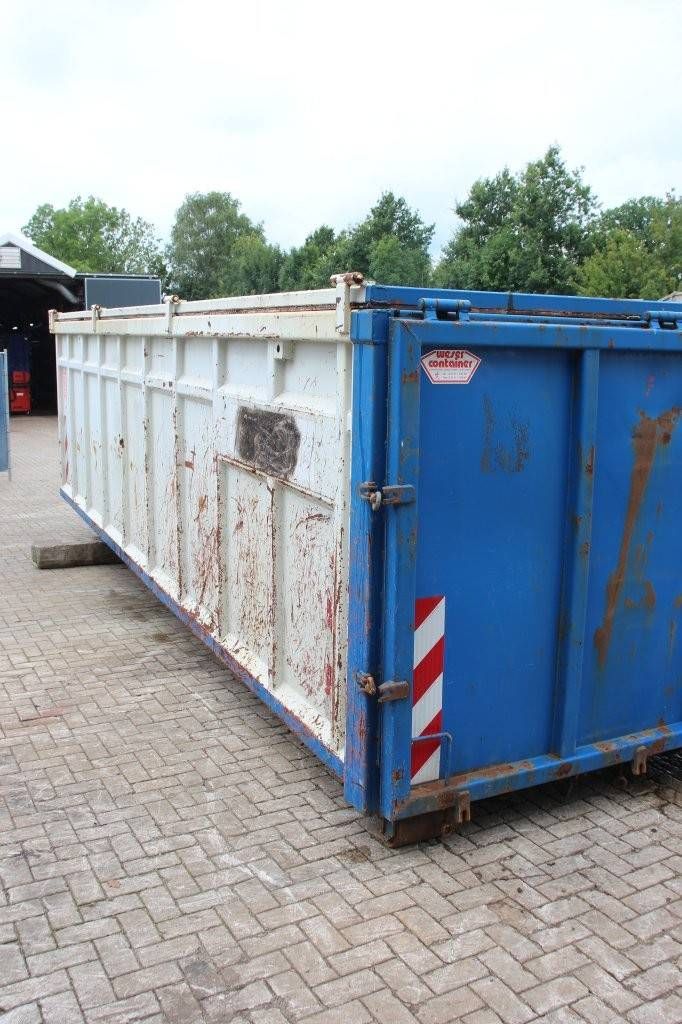 Container 7x2.3x1.75m