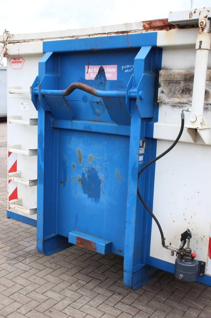 Container 7x2.3x1.75m
