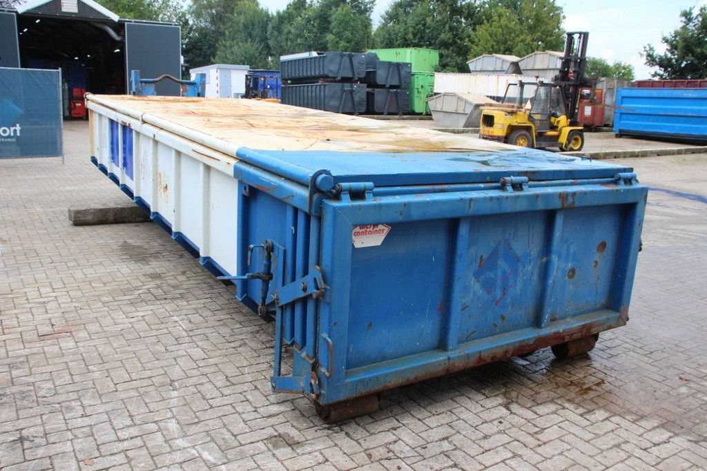 Behälter 7x2,3x1m