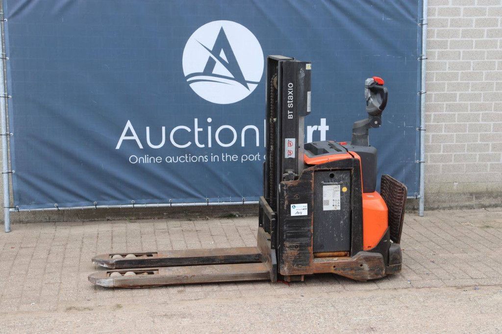 Toyota SWE200D Elektro-Stapler 1000 kg 2,0 m 2017