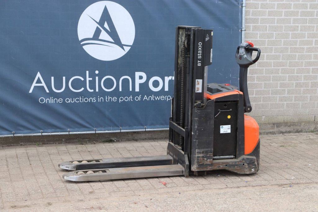 Hochhubwagen BT SWE200D Elektrisch 2000kg 2,0m 2010