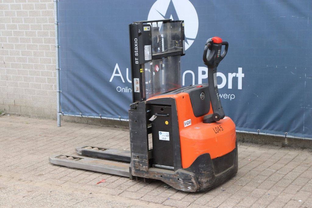 Hochhubwagen BT SWE200D Elektrisch 2000kg 2,0m 2010