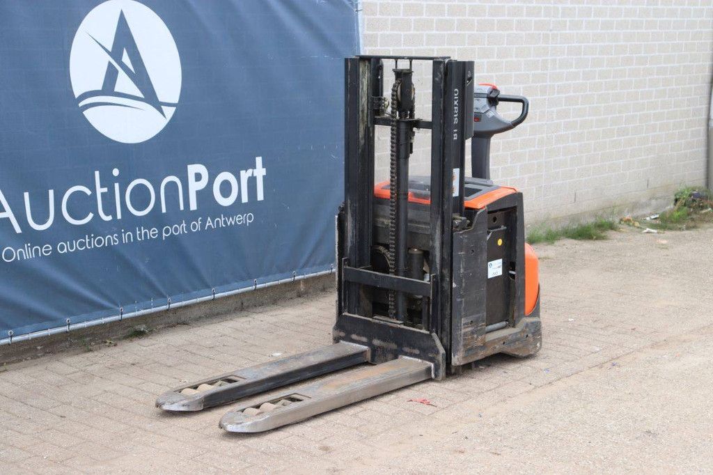 Hochhubwagen BT SWE200D Elektrisch 2000kg 2,0m 2010