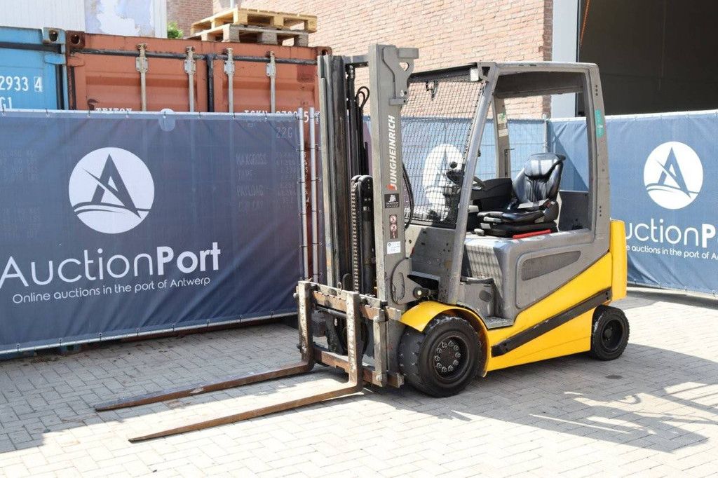 Heftruck Jungheinrich EFG 430k Elektrisch 3000kg 3.0m 2018