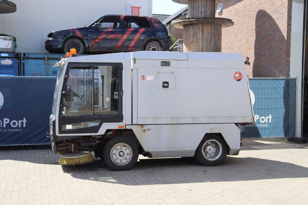 Sweeper HMF 446 Diesel 1998