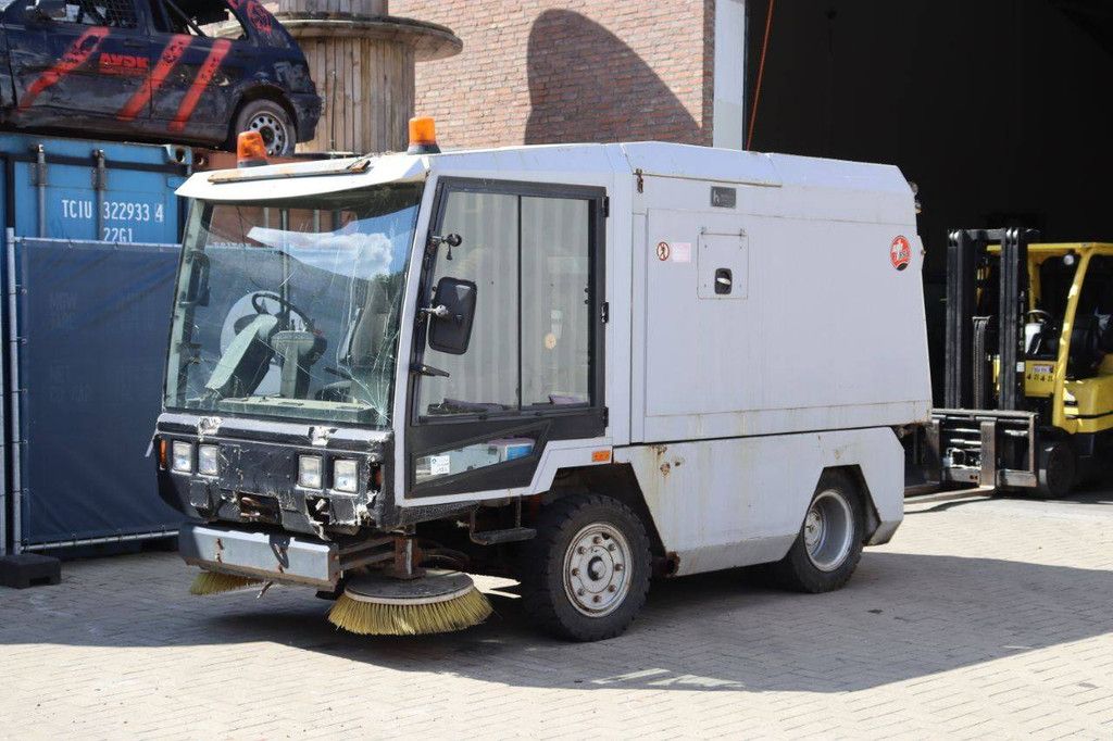 Sweeper HMF 446 Diesel 1998