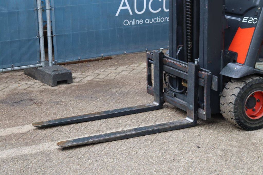 Fenwick-Linde E20PHL-01 Elektro-Gabelstapler 2000kg 4,2m 2013