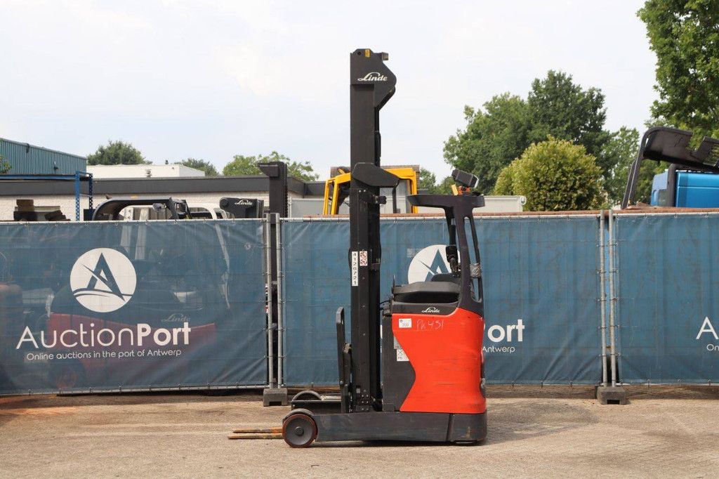 Schubmaststapler AT R14-01 Elektro 1400kg 8,3m 2019