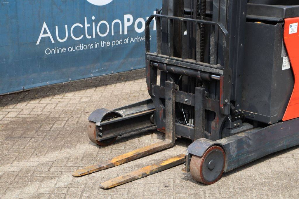 Schubmaststapler AT R14-01 Elektro 1400kg 8,3m 2019
