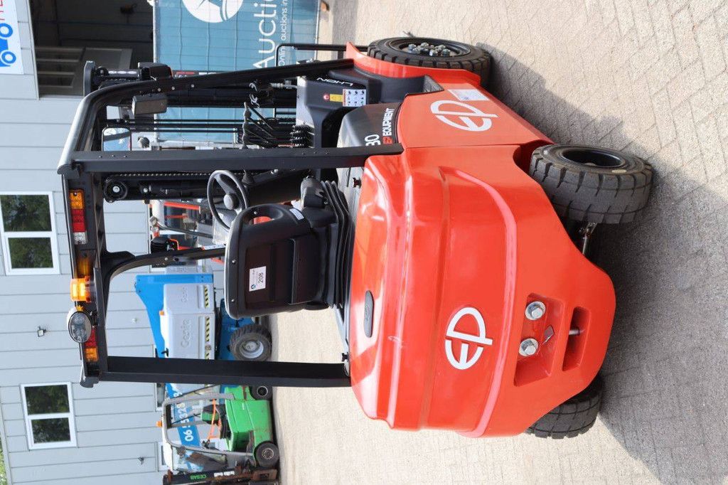 Heftruck EP Equipment EFL303 Elektrisch 3000kg 4.8m 2024
