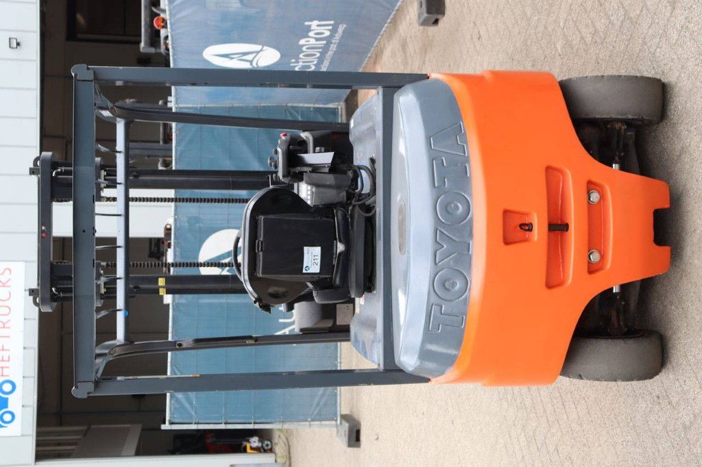 Forklift Toyota 8FBMKT30 Electric 3000kg 3.7m 2013