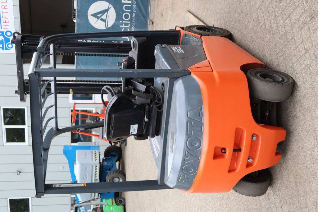 Forklift Toyota 8FBMKT30 Electric 3000kg 3.7m 2013