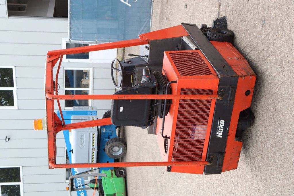 Hako Z600 Diesel-Kehrmaschine