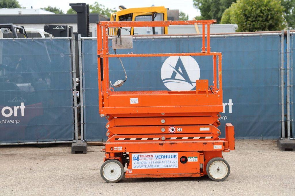 Scherenbühne TEU Skyjack SJ III 3219 Elektro 7,62m 2018