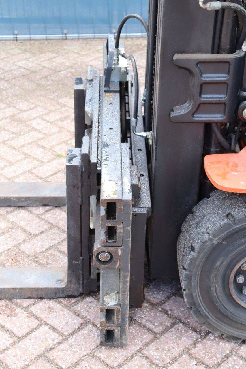 Forklift Toyota 8FBMKT25 Electric 2500kg 4.7m 2016
